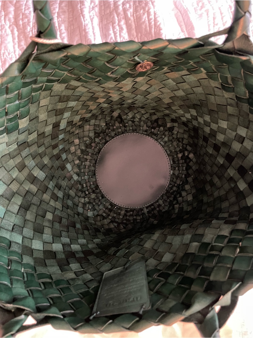 Dragon Diffusion Egola woven bag in pine green - Picture 7 of 14